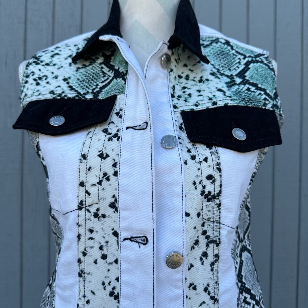 Sandro White Reptile Denim Vest - Picture 5 of 11